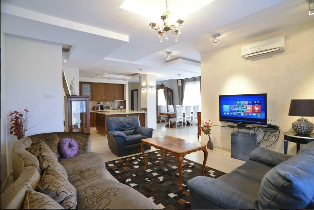 דירות Paphos Huge Penthouse With Private Pool מראה חיצוני תמונה